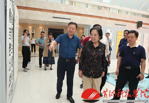 微信 A50I90004.jpg